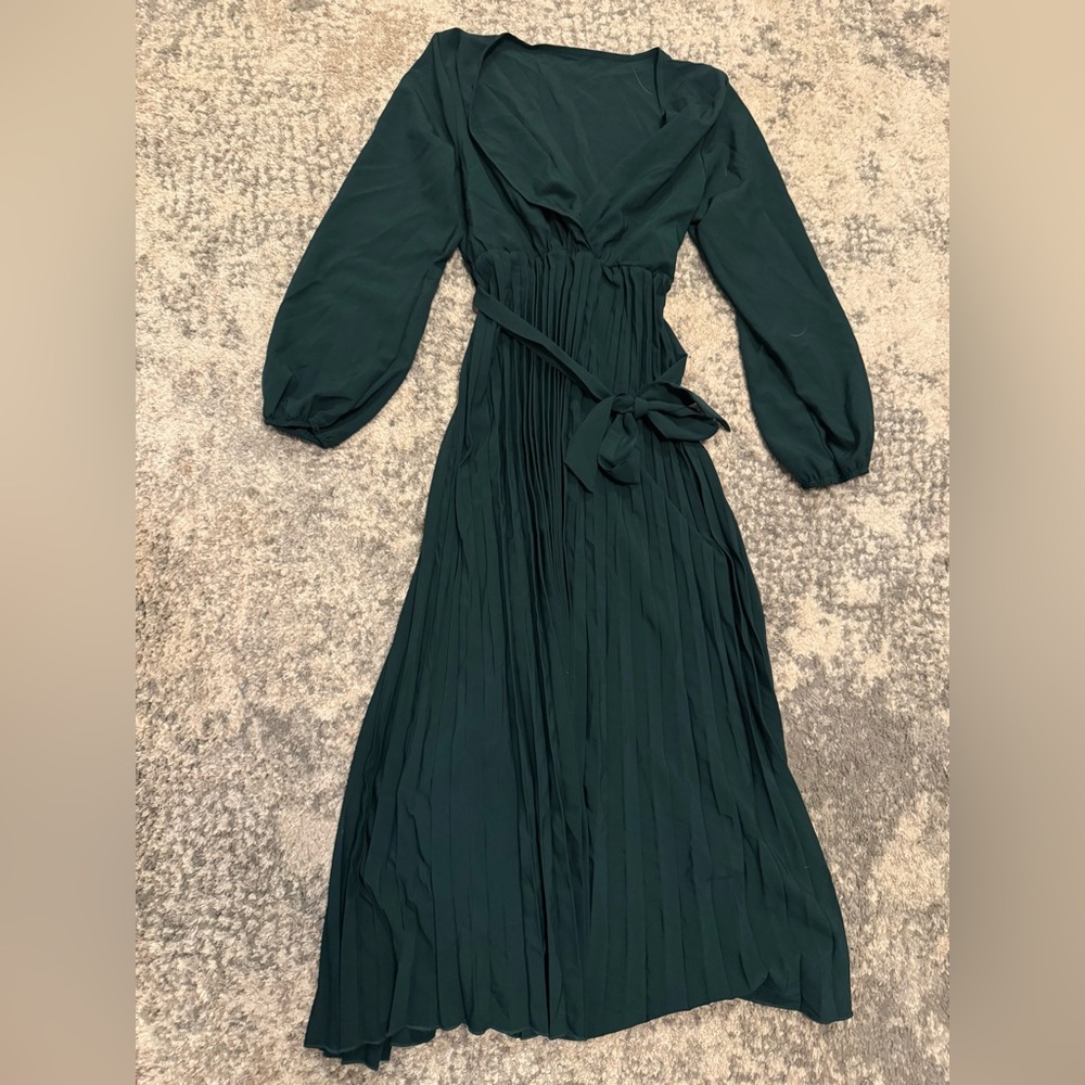 Chic Long Sleeve Green Dress